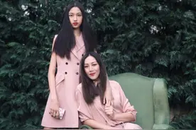 任达华亲自为妻女拍写真 16岁女儿名模风范不输妈妈图片