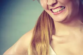 女性乳房胀痛是什么原因？图片