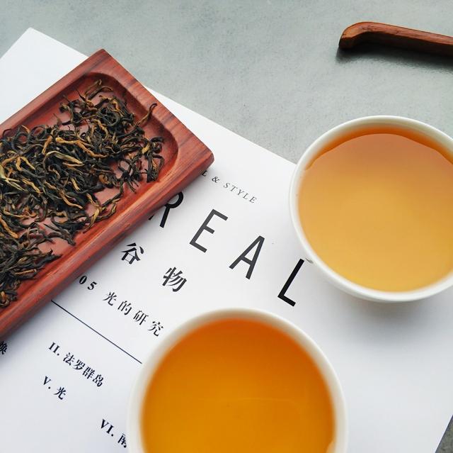 茶叶中到底有多少色素？喝下去会不会有事儿？为什么？