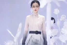 中国国际时装周Day1现场直击 盖娅传说-皓海如冰演绎文化底蕴图片
