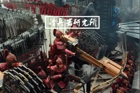 诸葛连弩穿越到大清，射手穿得像包衣奴才？帝国时代：真不是瞎编图片