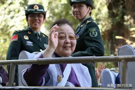 抗日民族英雄吉鸿昌牺牲后，他的妻儿后来怎样了？图片
