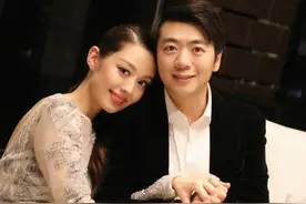 从结婚到怀孕，这对反差萌夫妻我真的嗑不累图片
