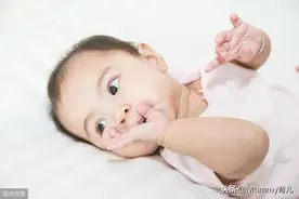 宝宝这3个地方越摸越聪明，但这些地方最好别乱摸，父母别瞎勤快图片