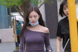 柔美高贵的紫色礼服，瞬间拥有时尚气息图片