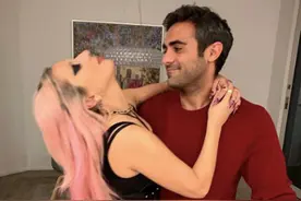 Gaga模仿金卡戴珊背心外穿！满身赘肉哪有腰，甜蜜撒娇企业家男友图片