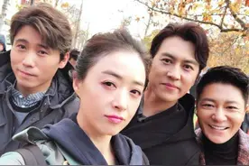 蒋欣情史：一个有故事的女人图片