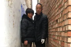 河南农民盖房与邻居闹翻，研究生女儿借古典劝父：让3尺又何妨图片