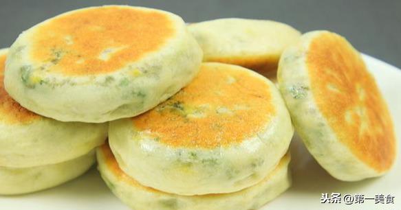 馅饼怎么和面好吃（面点师教你做发面馅饼）