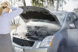 汽车发动机太热该怎么办？老司机看完都自觉收藏了图片