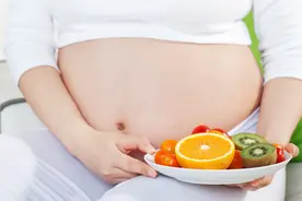 怀孕后，“打死”也不能吃的4样食物，不同孕期饮食关键点不一样图片