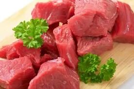 得了冠心病能不能吃肉？专家：好肉要吃，坏肉少吃图片