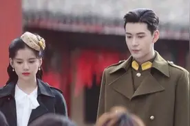 陈星旭跟胡冰卿分手后，跟张婧仪合作《一见倾心》，疑新恋情曝光图片