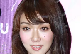 江一燕的体质是群嘲体质吗？薛凯琪曾经在颁奖会刚过她图片