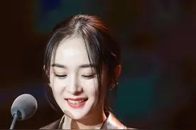 杨幂对NPC撒娇上热搜：撒娇和作之间，到底隔着啥？图片