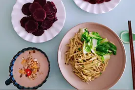 宅家素食第6天，粗茶淡饭，老家小吃，先生说：连吃3天都不会吃厌图片