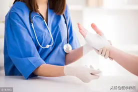 手部创伤出血后如何快速止血，这个小诀窍你值得拥有视频封面