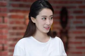 上4次春晚都不红，34岁才被贾玲带火，冯巩“女儿”成名路真坎坷图片