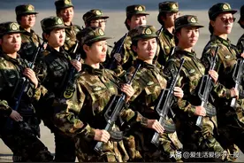 八一建军节，穿军装行军礼的你最美图片