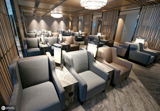 招商银行白金卡机场，信用卡 三白 配图05