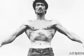 李小龙为何如此厉害？看他怎么训练的就明白了，图3实在太疯狂了图片