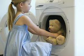 外国人从不晾晒衣物，他们说干衣机是永远的神图片