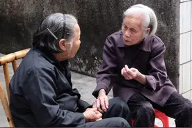 看了《玉匣记》，茅房不敢去？在农村为何有这种说法图片