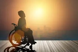 庄子告诉你，人生没有什么感同身受，更多的还是一个人扛下了所有图片