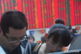 看清楚尾盘拉升券商板块的实质，才是投资者后续应该把握的重点图片