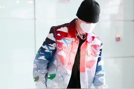 富二代穿衣品味有多不同？看马伯骞街拍就知道了，一般人驾驭不了图片