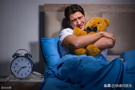 一入睡就睡梦连连，这是病吗？医生：八成离不开这3种情况图片