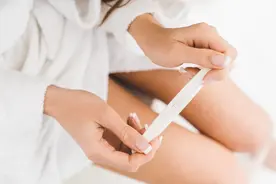 不知怀孕吃了药，孩子还能要吗？妇产医生：没事儿，除了仨特例图片