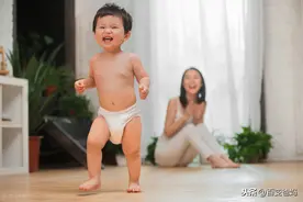 如厕训练多大合适？注意出现3个信号，做好训练宝宝未来自主性高图片