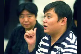 当年明月：靠天赋写作的公务员，3年7本书斩获4100万版税图片