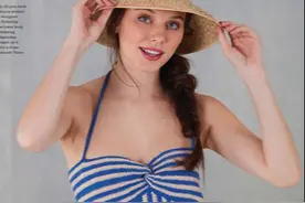 双色夏季条纹背心，设计精巧，时尚大方，搭配高腰裤，青春洋气图片