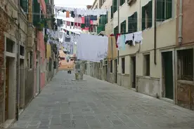 房间没阳台，如何解决晾衣问题？图片