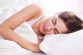 人体的最佳睡眠时间是几点到几点？别信谣言，医生告诉你正确答案图片
