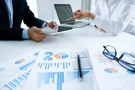 俩人合伙开公司，中间又有个人借款，如何处理？二审法院：依事实图片