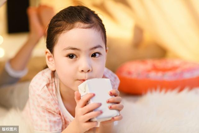 固体饮料？大头娃娃？特医奶粉？爱孩子，请从选对奶粉开始