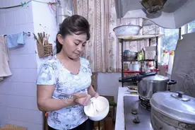 “不带孙子将来不给你养老”，婆婆连怼三句话，儿媳顿时无言以对图片