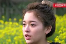 《以家人之名》小橙子身世遭起底，儿时被遗弃，被高龄养父母捡回图片