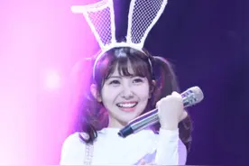 酒窝虽无酒，可我已沉醉！有酒窝的女孩子，真的好甜呀图片