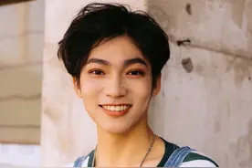 现言推荐（姐弟恋）：最喜欢对姐姐撒娇，只有姐姐能说我可爱图片