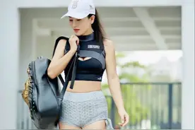 53岁冻龄女神刘叶琳，身材犹如20岁少女，抗老运动自律不能少图片