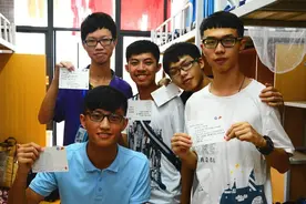 大学非常不值得考的5类证书，就是“废纸一张”，大学新生注意图片