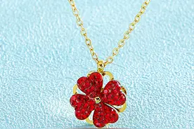 梵家四叶草项链这么火真的是因为四叶草又叫幸运草吗？图片