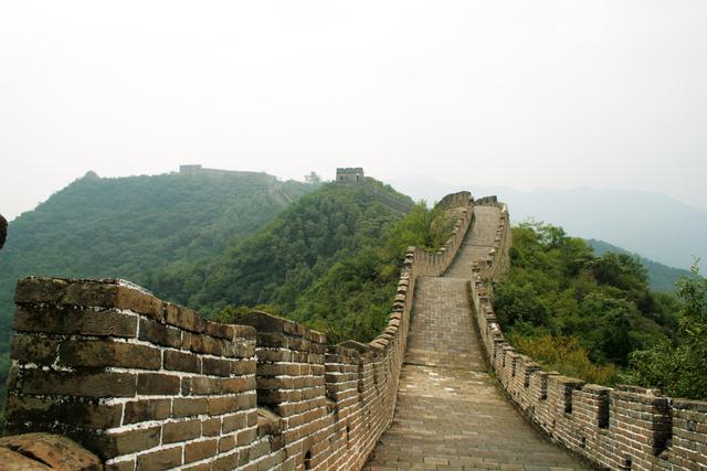 每日一文：《六国论》以地事秦，犹抱薪救火，薪不尽，火不灭