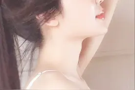 抖音时尚达人：琼姿花貌，秋水伊人图片