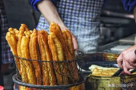 早餐远离这些食物，营养低还容易长肉，再忙也别吃图片