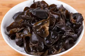 发好的木耳为何不能放冰箱？老师傅：主要有2点原因，快告诉家人图片